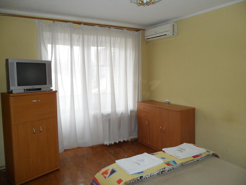 Hotel And Sport Complex Dinamo 第聂伯罗彼得罗夫斯克 客房 照片